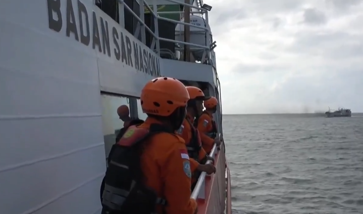 30 Orang Masih Hilang, Basarnas Kerahkan Armada Cari Korban KMP Tunu